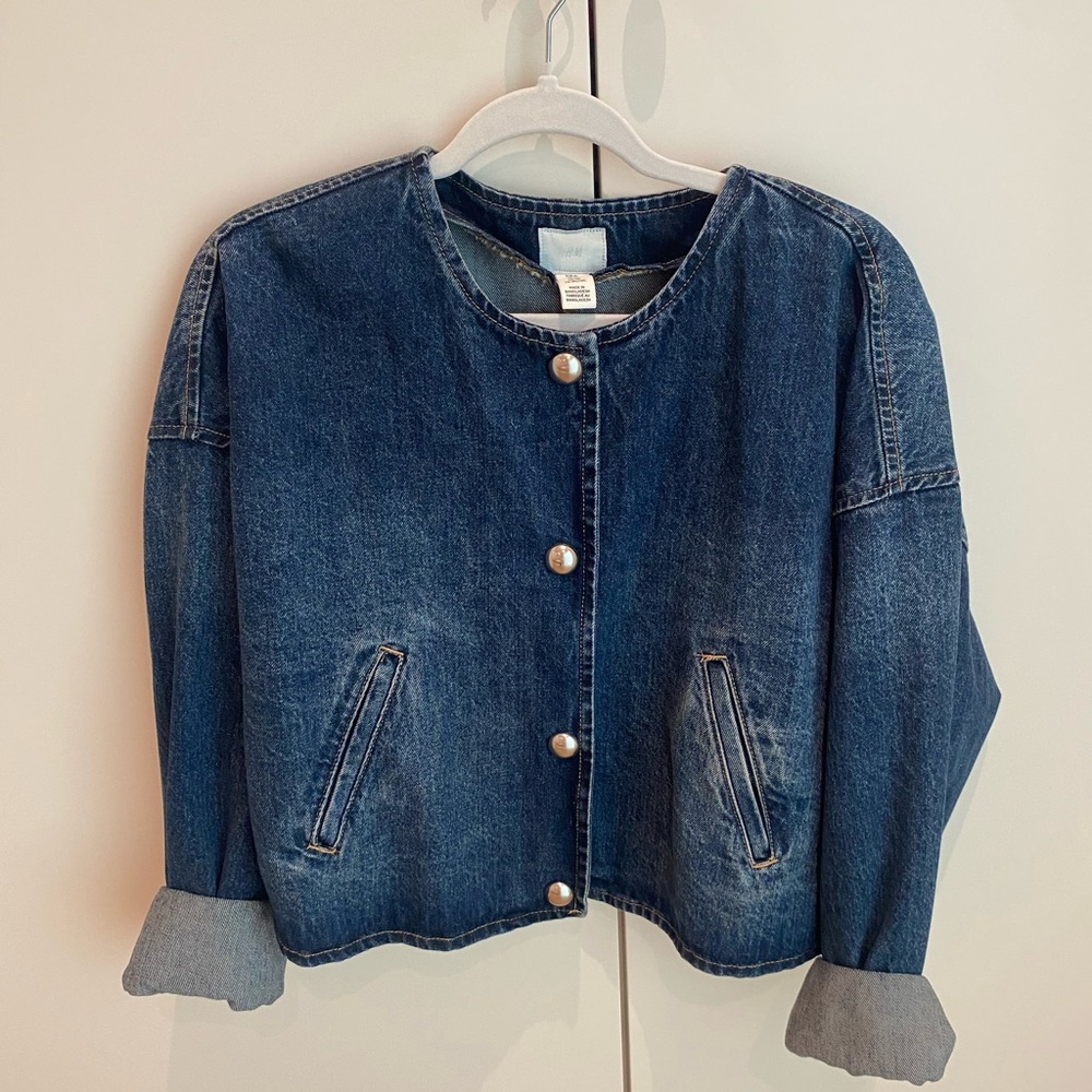 H&M denim cropped oversized jacket